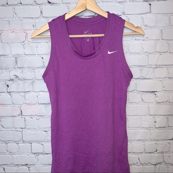 Nike Tank - Picture 1 of 7